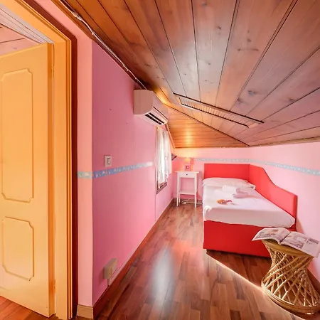 Cosy Loft 500m From Sea - Happy